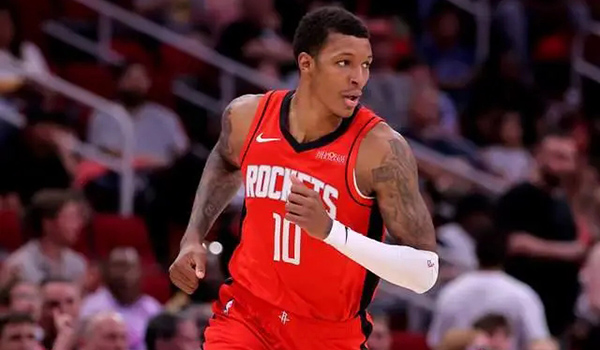 季前赛启幕:火箭拥杜兰特成争冠热门,阵容竞争与战术策略解析