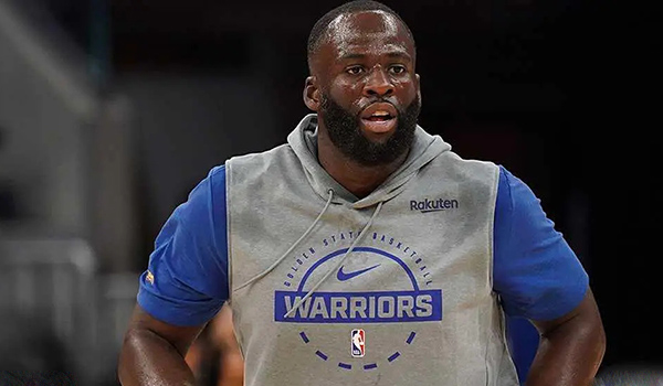 季前赛火药味浓!格林与范德比尔特冲突引关注